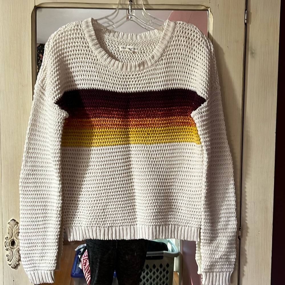 Aeropostale cream sweater